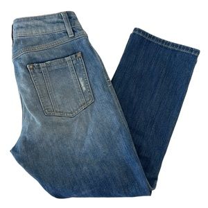 Alice + Olivia distressed straight leg blue jeans. 26“ waist‎ x 23“ inseam. EUC